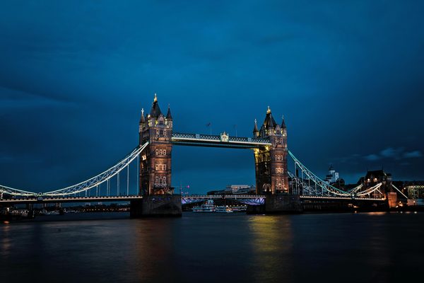Horaires de levée du Tower Bridge : ne manquez pas le spectacle !